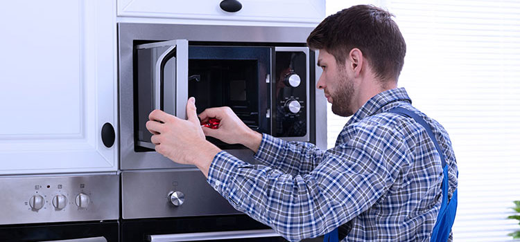 Residential Microwave Repair in Jackson Heights